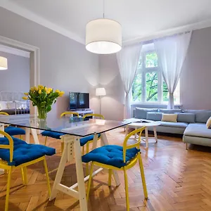  Appartement Tyzenhauz Superior